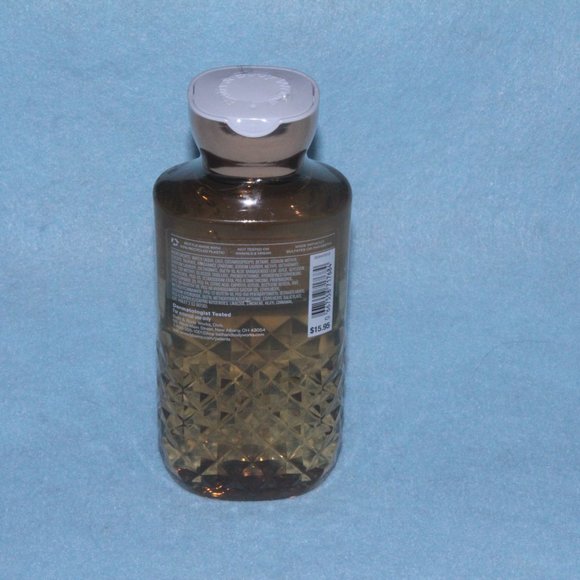 BATH AND BODY WORKS **4 FULL SIZE ITEMS** Golden Berry Mistletoe - Picture 10 of 10